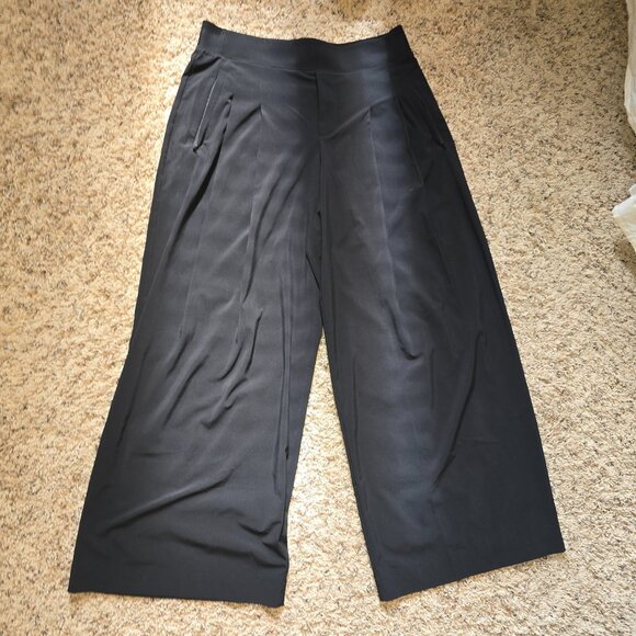 NWOT Athletha Brooklyn Wide Leg Pants 10 P - Picture 5 of 9
